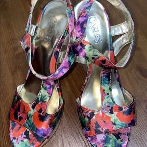 Carlos Santana Wedges Size 5